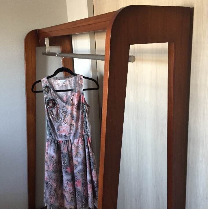 ハンガーラック 店舗什器