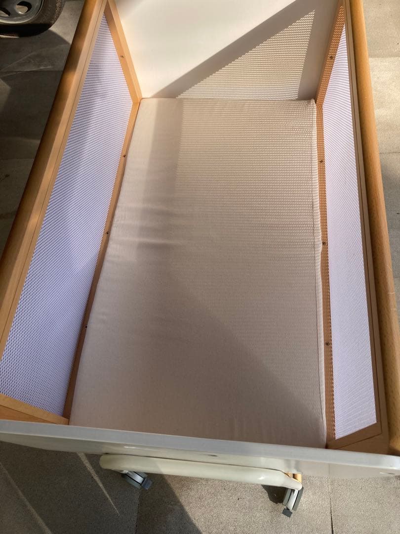 値下げ！リリワゴンⅡ 大和屋 ベビーベット ゆりかご 新生児 取説付 おしゃれ