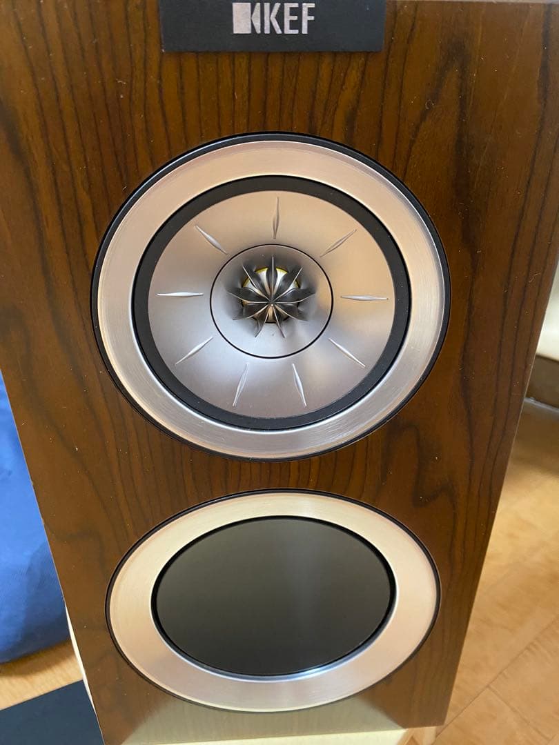KEF R300 3ウェイスピーカー ウッド仕上げ