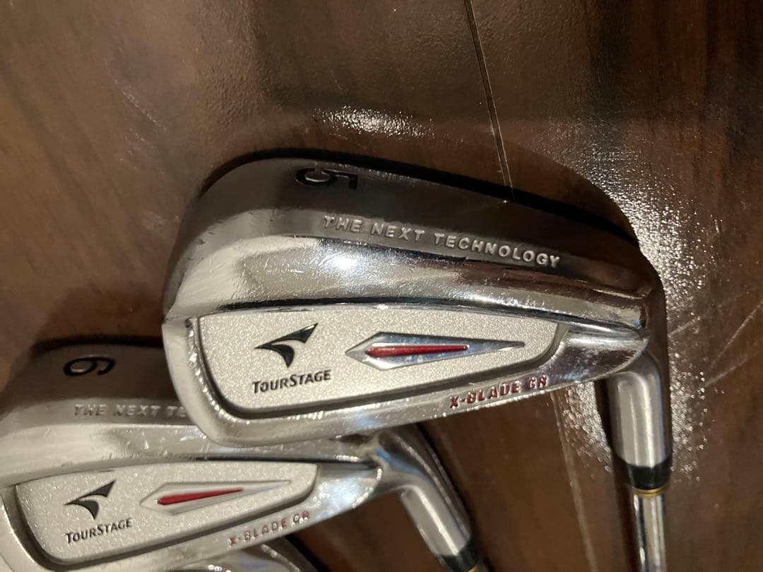 ツアーステージ X-BLADE GR アイアンセット　パター付き