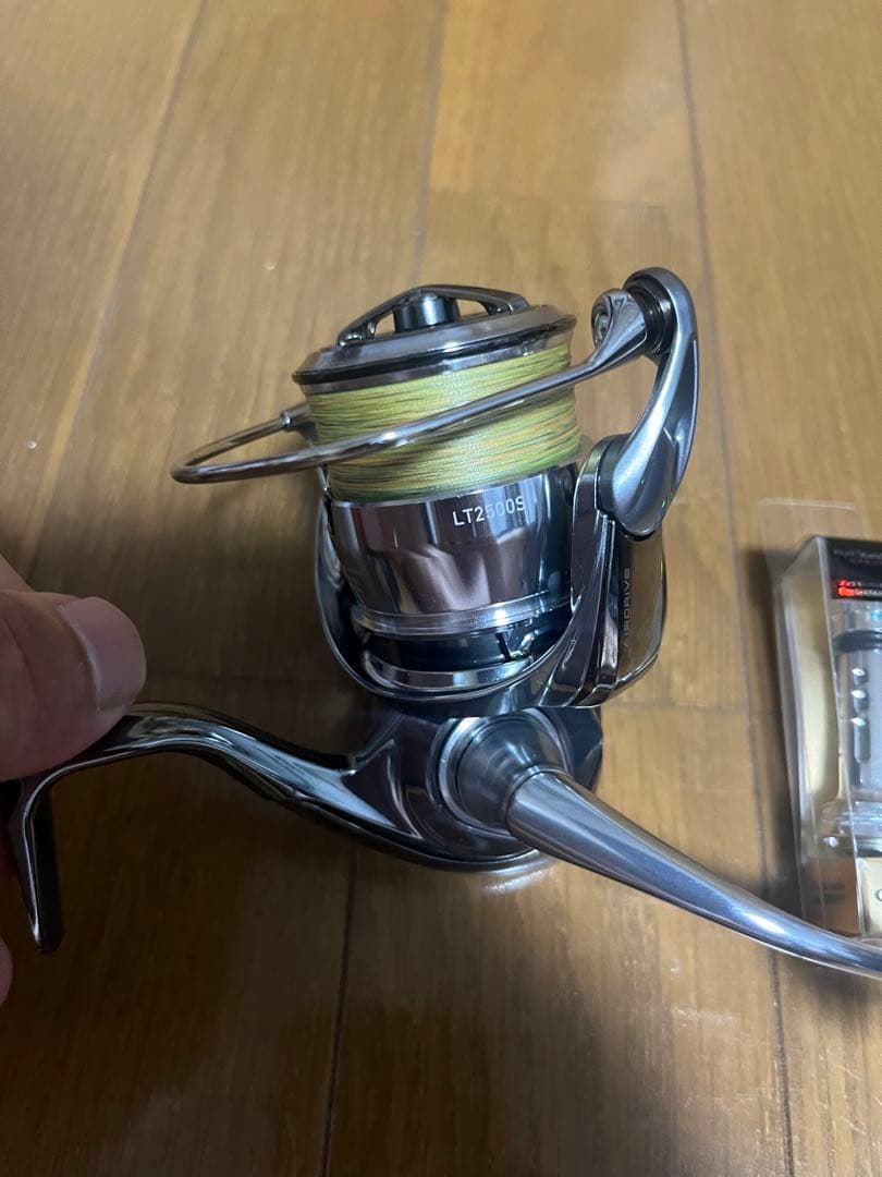 極美品‼️22イグジスト2500