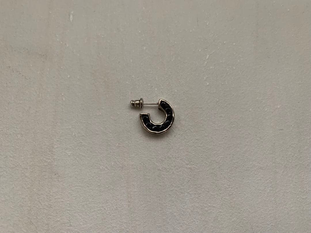 ［AKira07］『e.m.』ブラックジルコニア　フープピアス