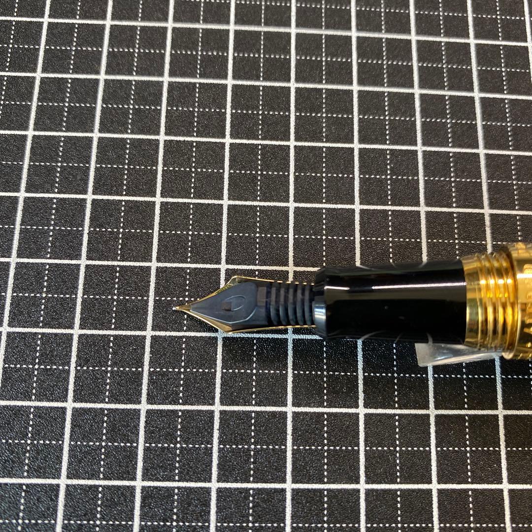 A.D.Dunhill 万年筆　字幅F