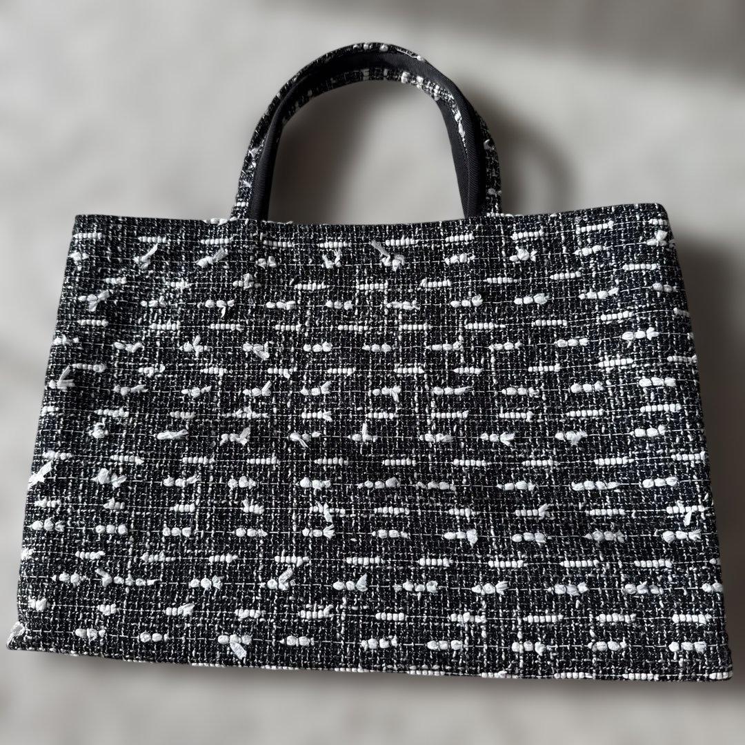 B I B I soeurs ビビスール　tweed White ribbon