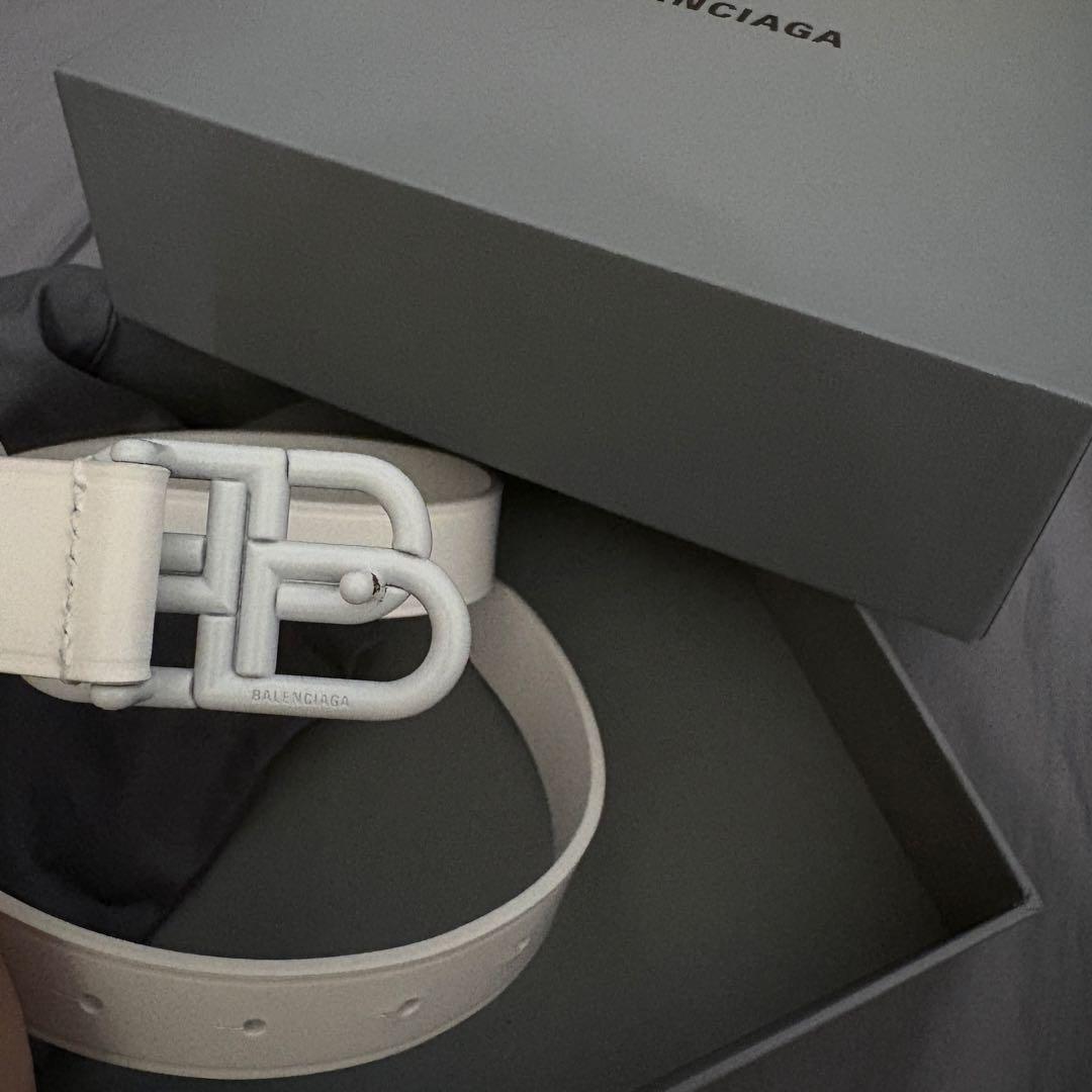 BALENCIAGA ホワイト ベルト 保存袋付き
