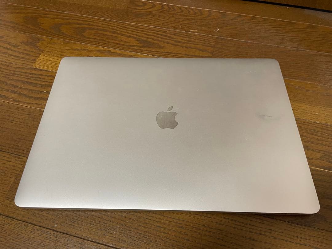 グェンMacBook Pro 16インチ Intel Core i7
