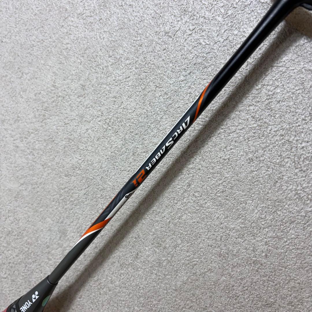 【美品】YONEX アークセーバー2i 3UG5