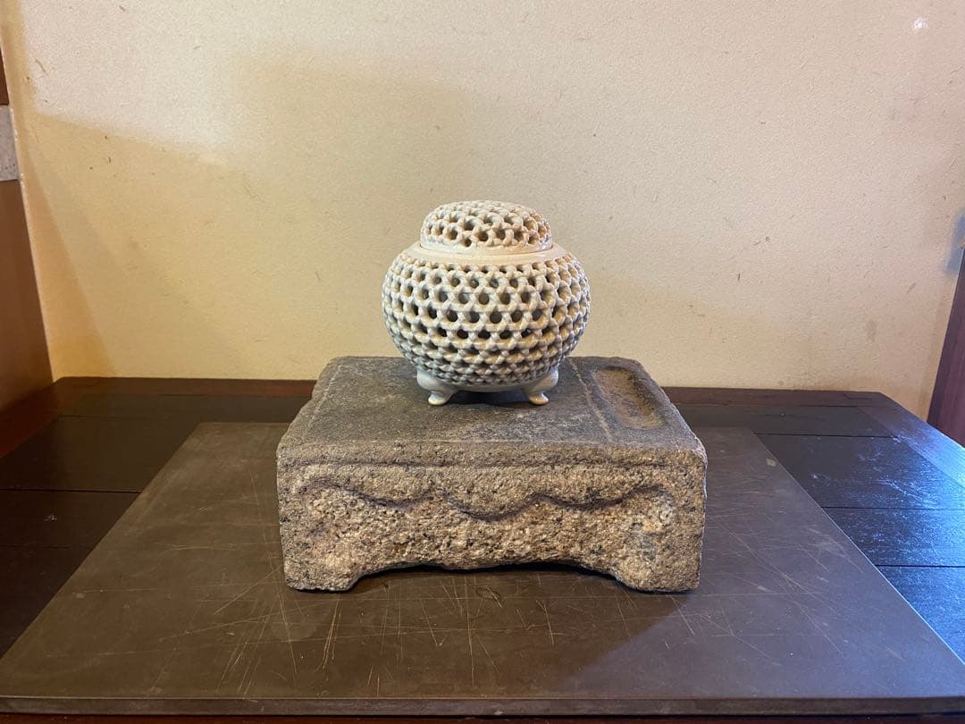 李朝アンティーク　自然石　硯 ・飾り台　花台・香台　ヴィンテージ　レア