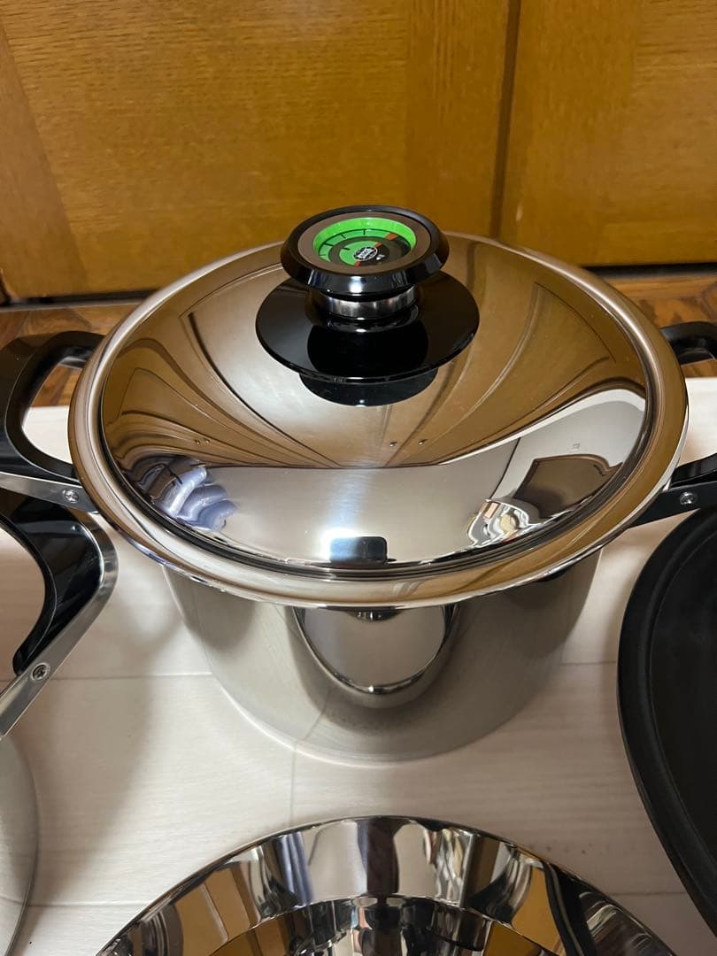 新品未使用　AMC エイ.エム.シー セコクイック圧力鍋 4点セット