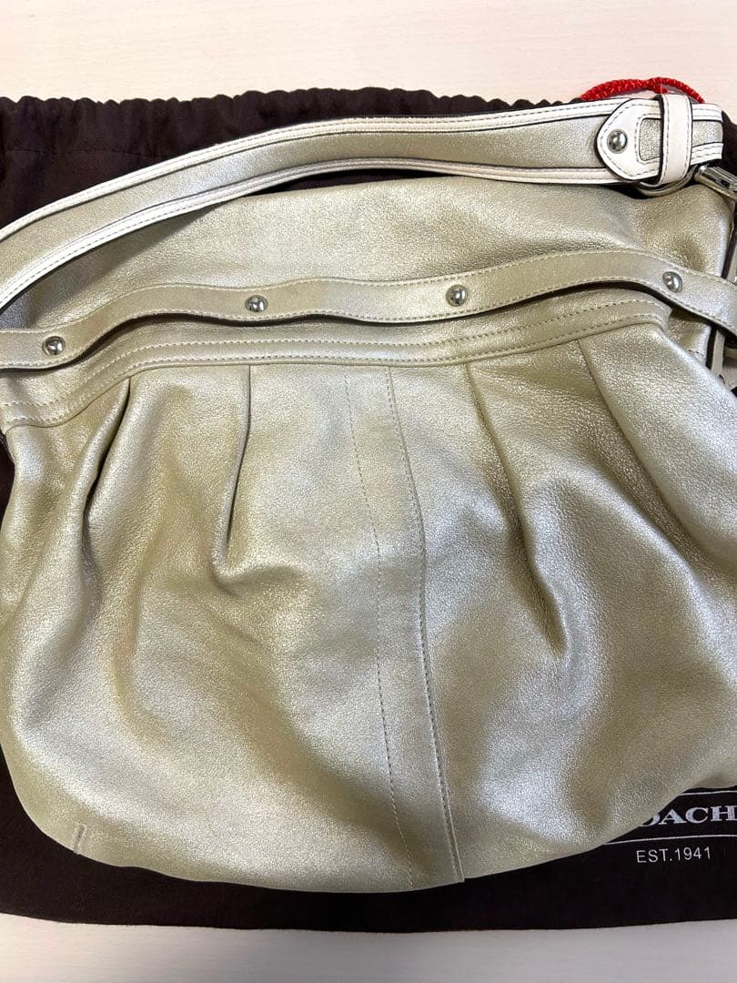 コーチ☆ゴールド ショルダーバッグ　希少