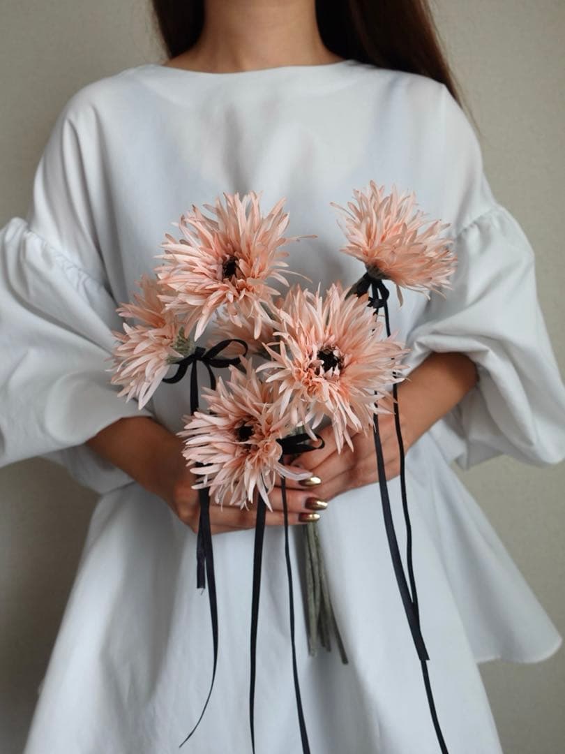 【大人かわいい】ベージュガーベラのブーケ　ブーケ　前撮り　フォトウェディング