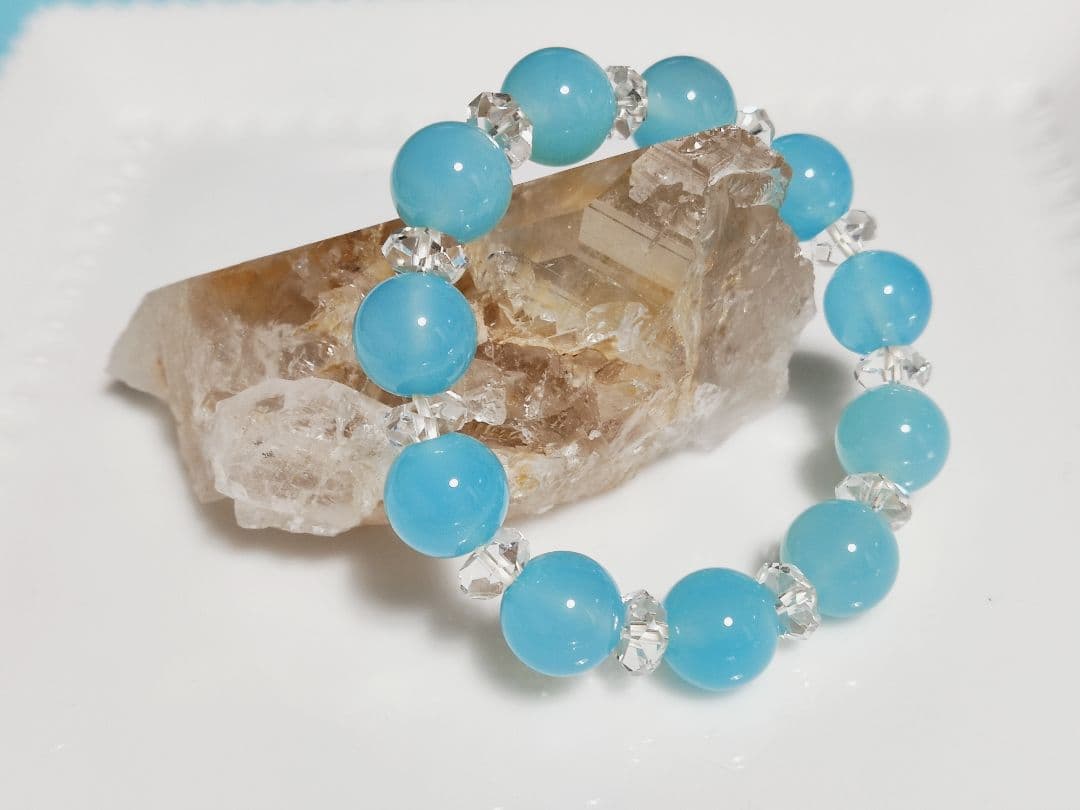 パワーストーン　天然石　ヒマラヤ産　水晶　キーパー入り　151g　No.133