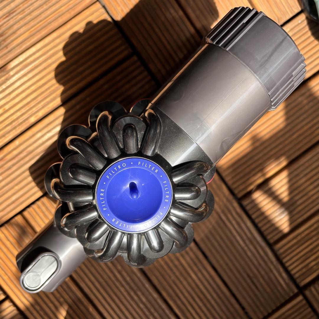（お値下）Dyson DC61掃除機本体&ノズルなど
