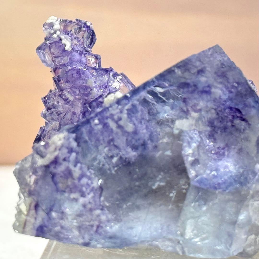 ◆【D018】針状鉱物入りフローライト ヤオガンシャン Aタイプ 原石 鉱物標本