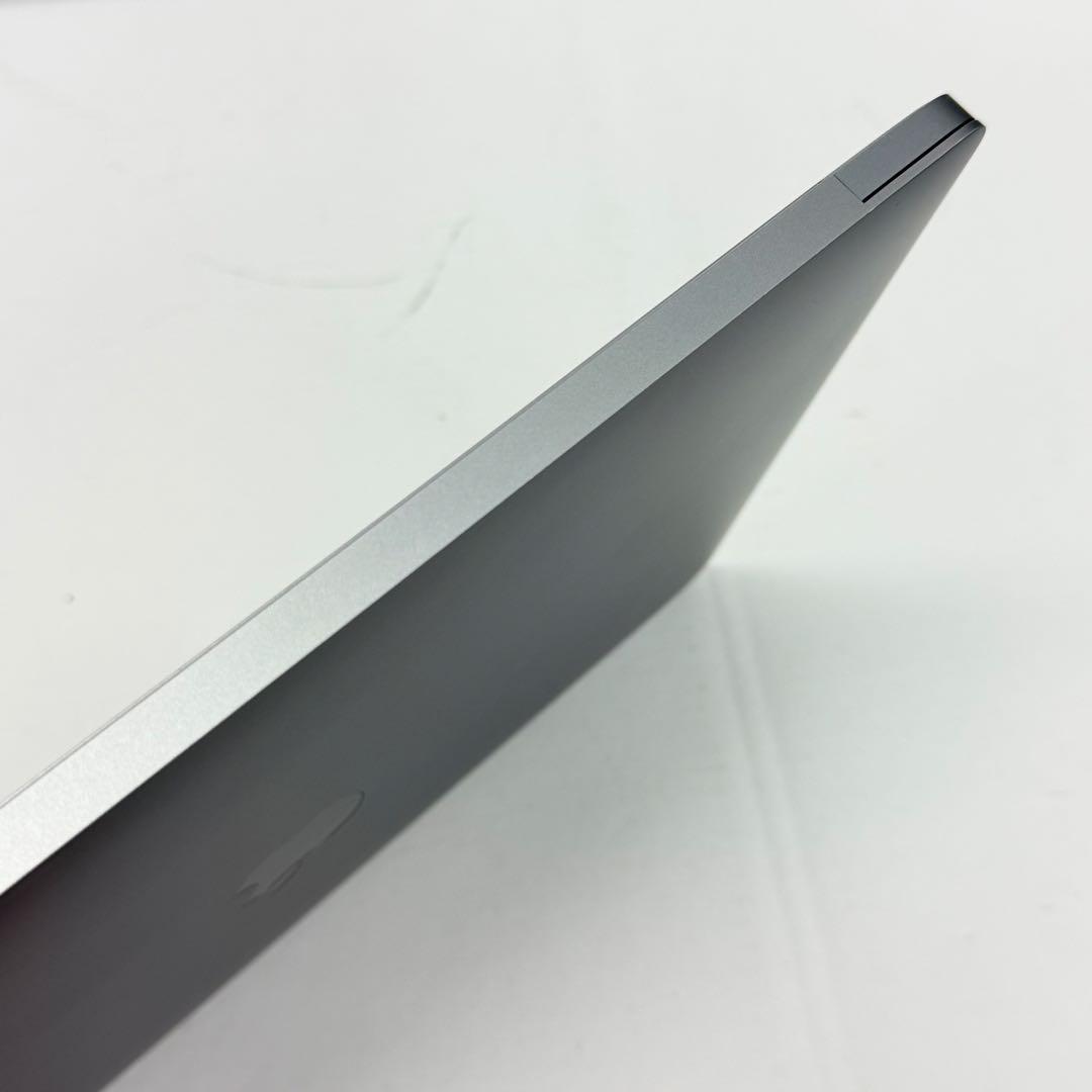 良品 Macbook Air M1(2020)16GB/512GBスペースグレー