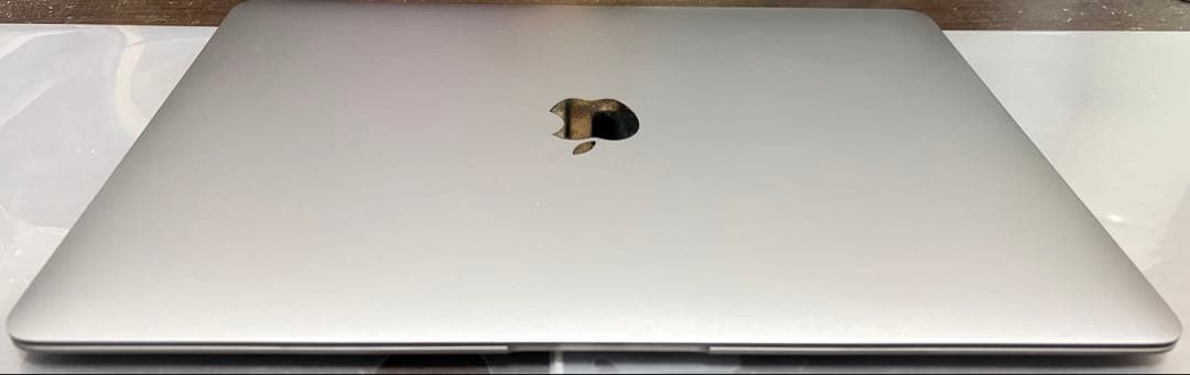 MacBook Air M1 2020 8GB/256GBバッテリー98%