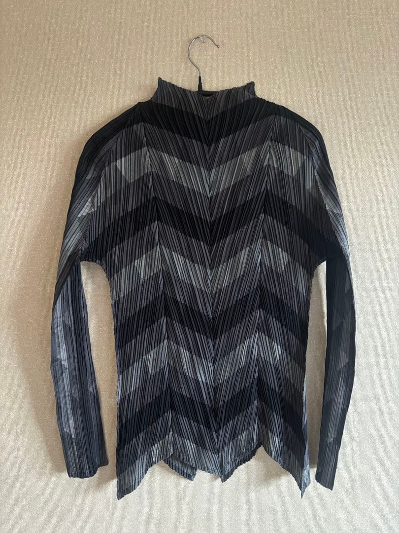 イッセイミヤケ ISSEY MIYAKE プリーツプリーズ シャツ アウター