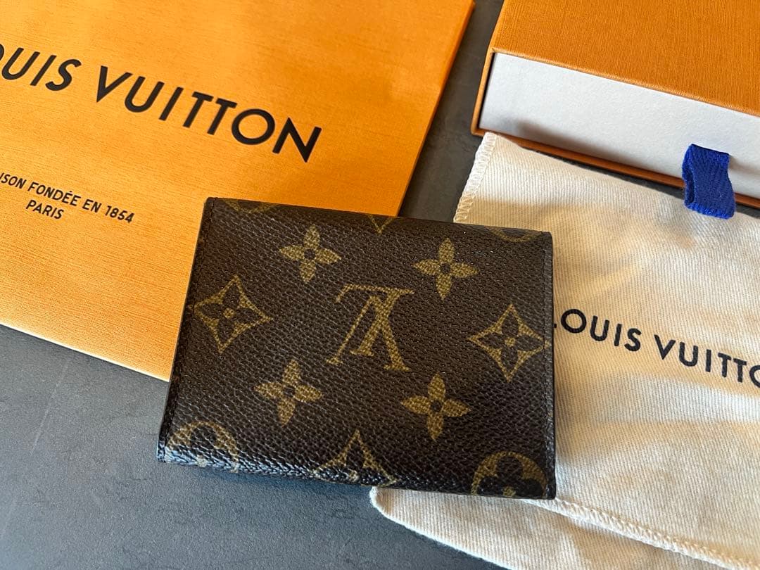 美品 ルイヴィトン モノグラム 名刺入れ カードケース