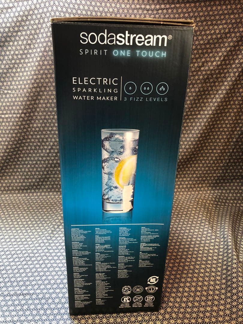 【新品未使用】sodastream Spirit One Touch ホワイト