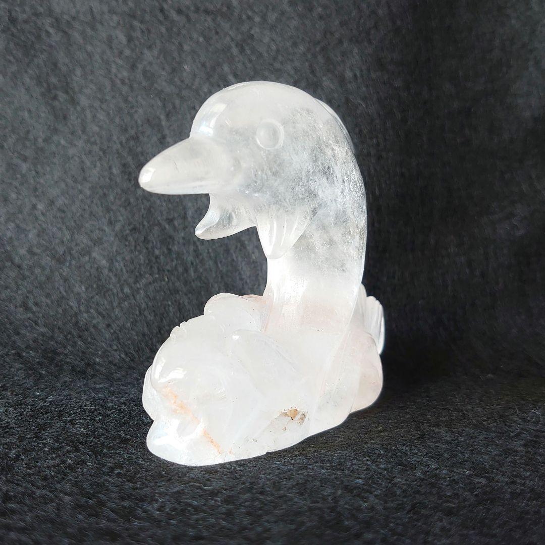 水晶ゴールデンヒーラー入り　波乗りイルカ　素敵な逸品