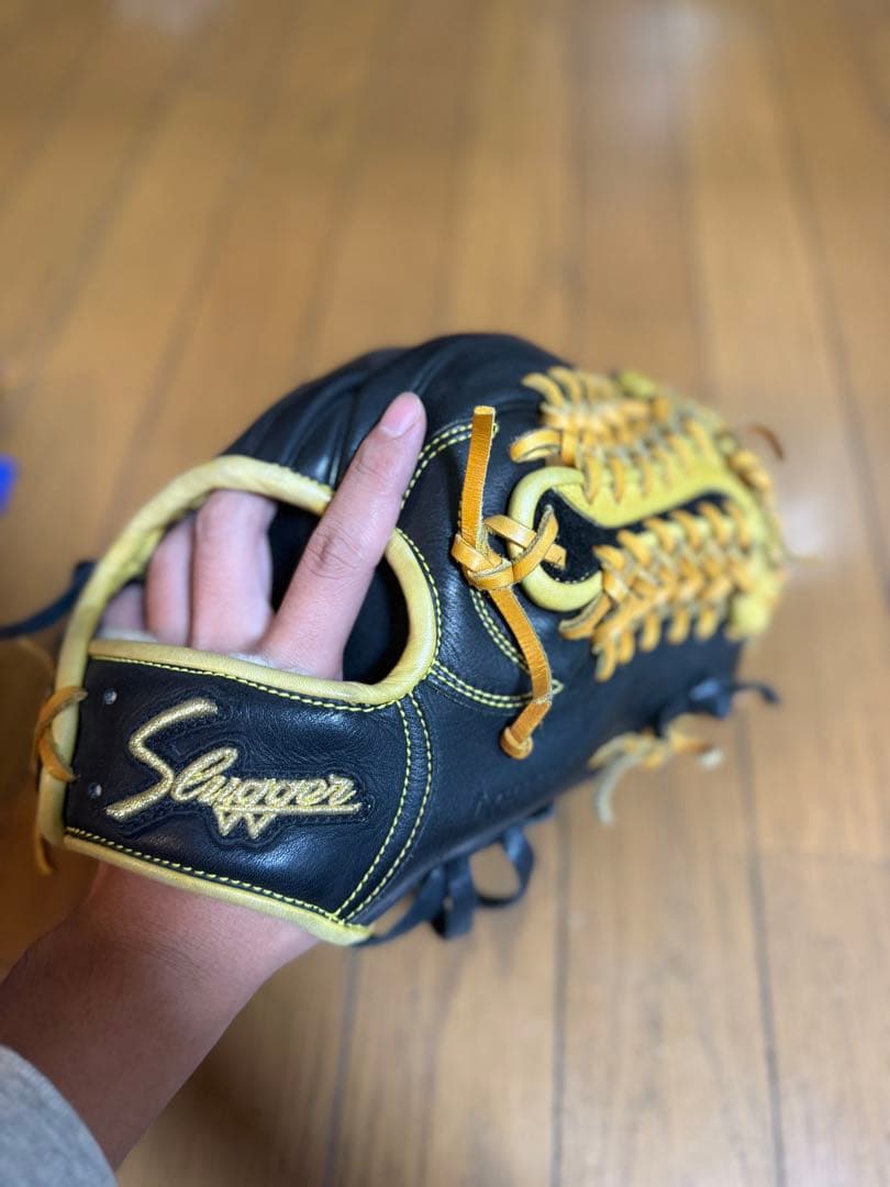 Slagger 軟式グローブ 黒/黄 収納袋付き