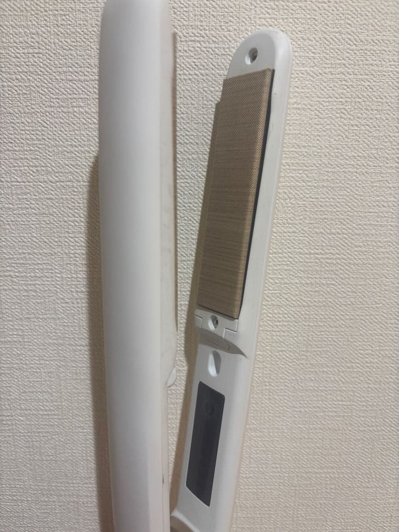 KINJUJO ホワイト ストレートヘアアイロン