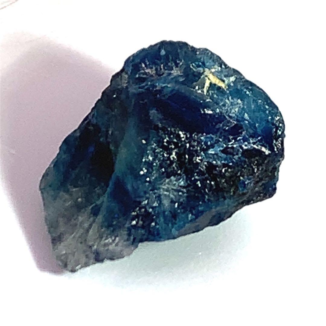 ユークレース　レアストーン　希少石　知性の開花　パワーストーン　希少天然石