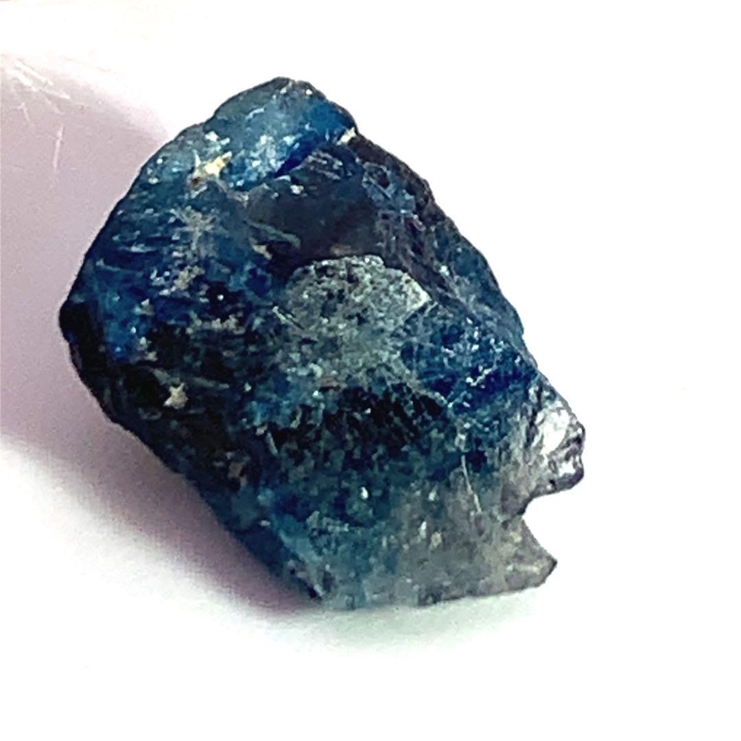 ユークレース　レアストーン　希少石　知性の開花　パワーストーン　希少天然石