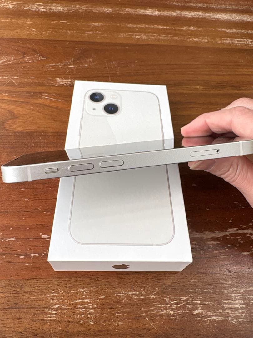 Apple iPhone 13 mini スターライト