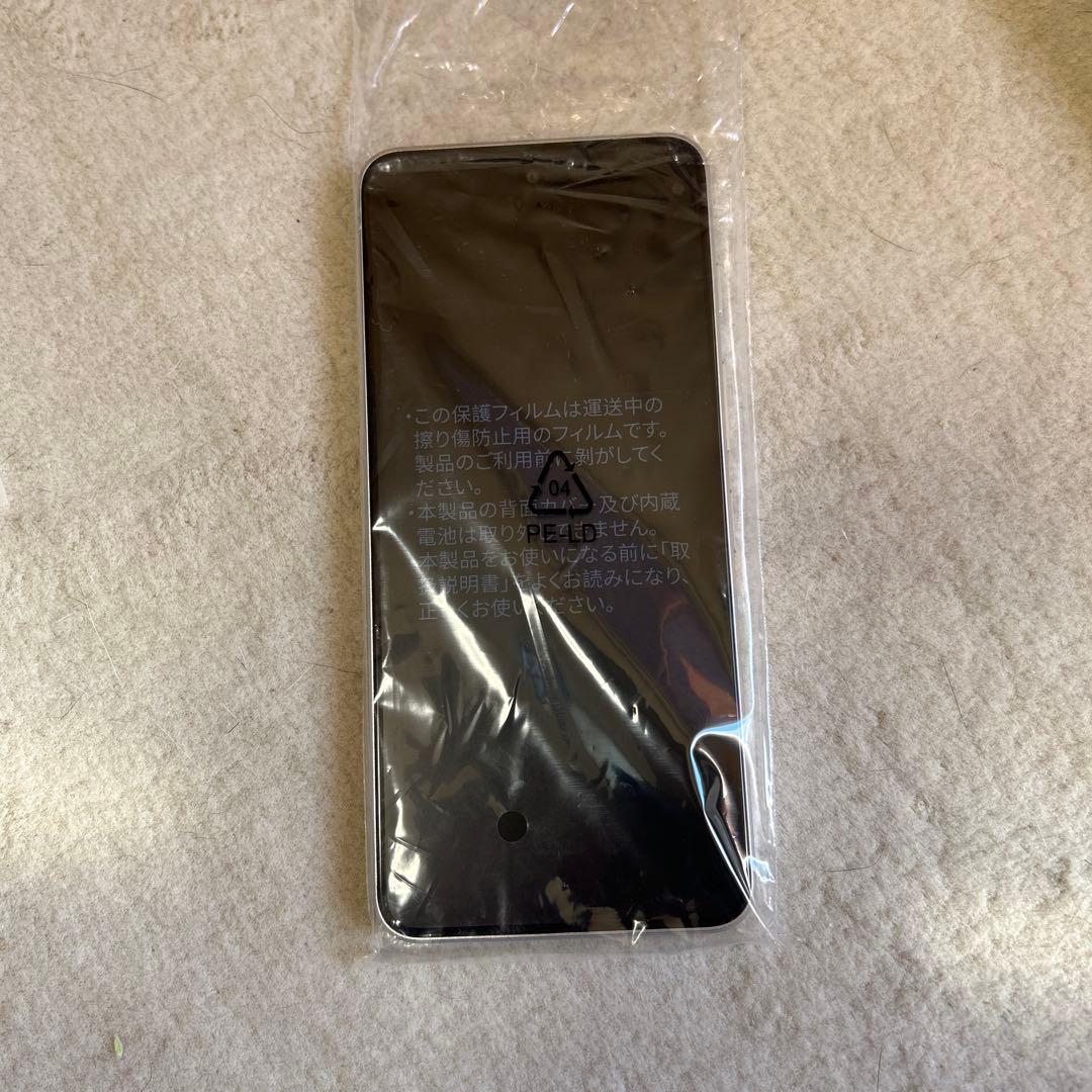 nubia S 5G ホワイト 本体