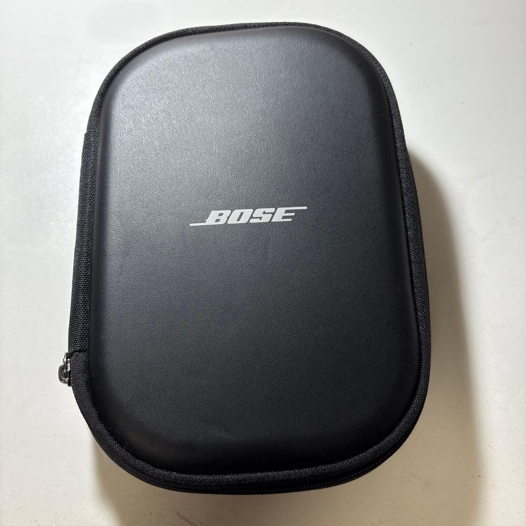 Bose ワイヤレスヘッドホン キャリングケース付き