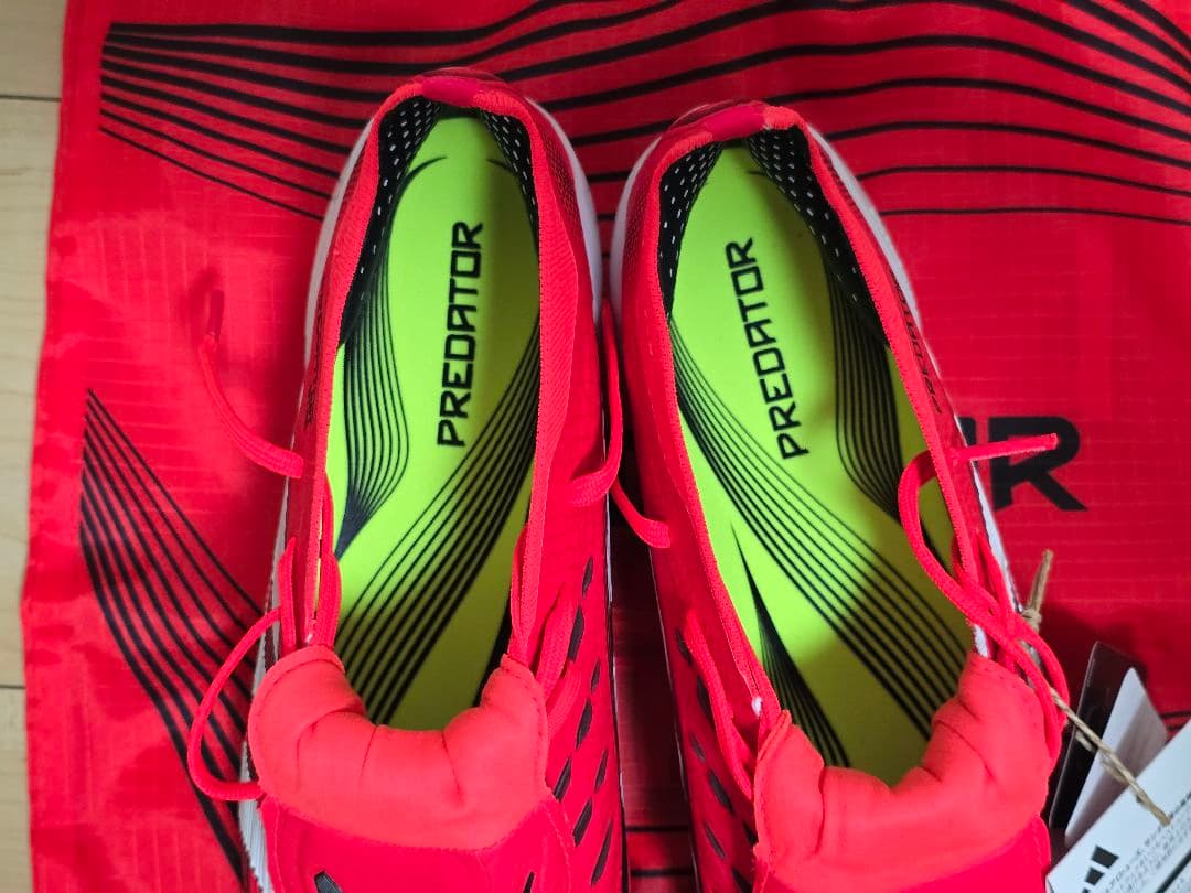 【adidas】 プレデターELITE FT AG