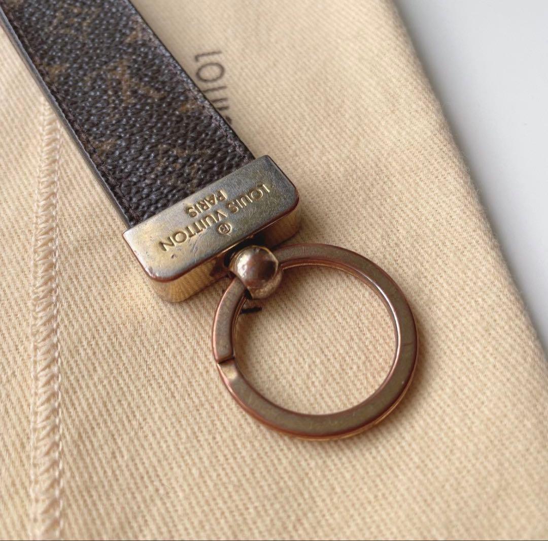 ルイヴィトン　モノグラム キーホルダー ドラゴンヌ　キーリング