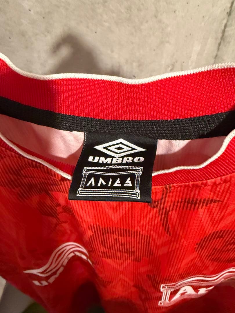 Umbro Aries 薔薇シャツ