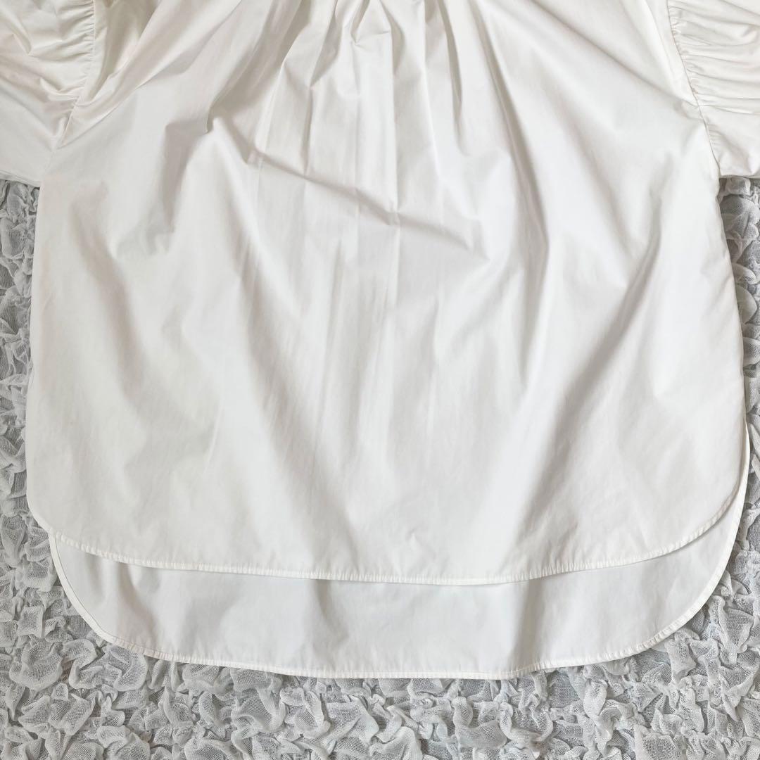 ADORE アドーア　スタンドカラーブラウス　M L 白　袖ボタン　ボリューム袖