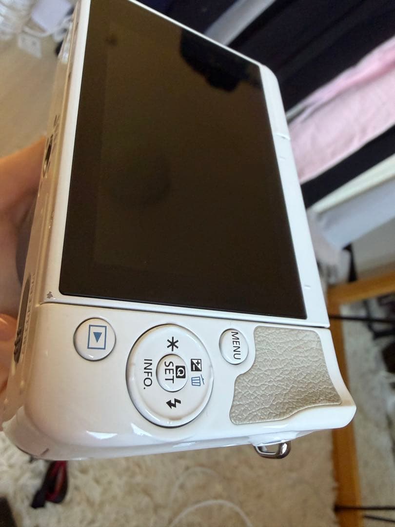 Canon M10 ミラーレスカメラ