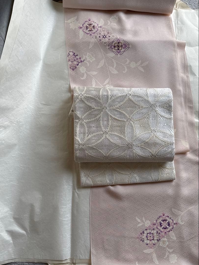 着物　正絹　反物　訪問着　付け下げ　手描き　友禅　薄ピンク