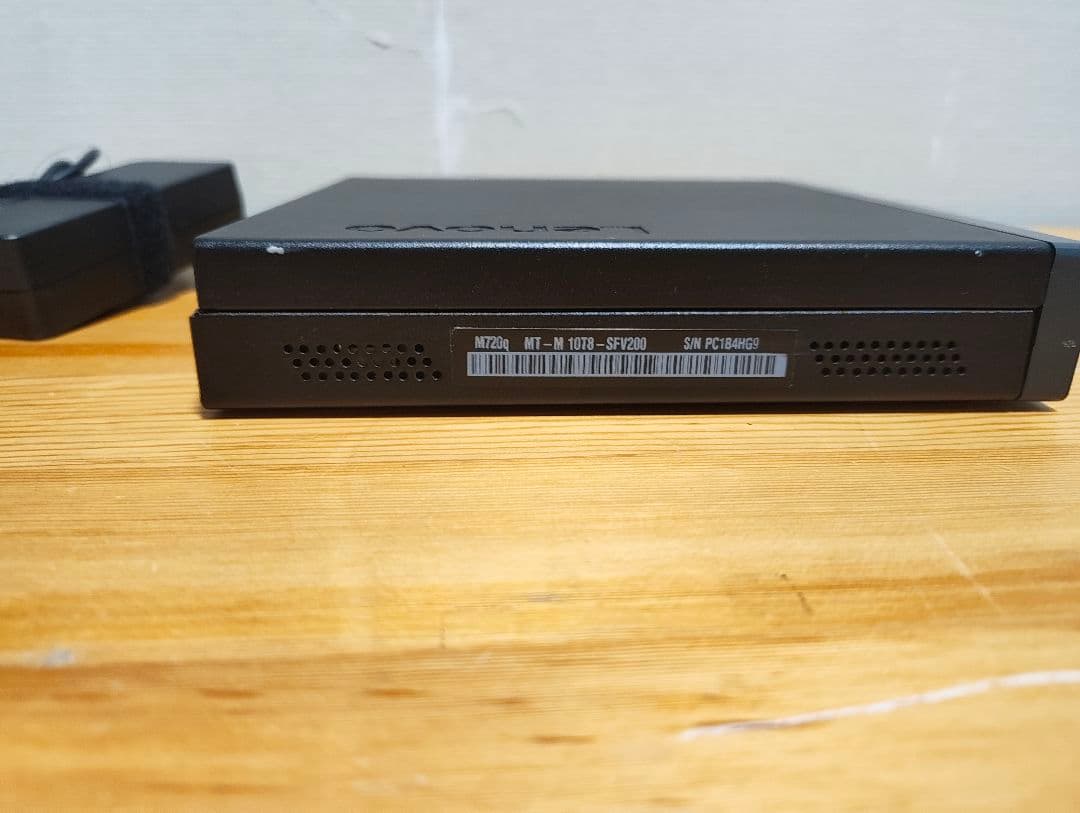 Win11 intel第8世代 Lenovo ThinkCentre M720q