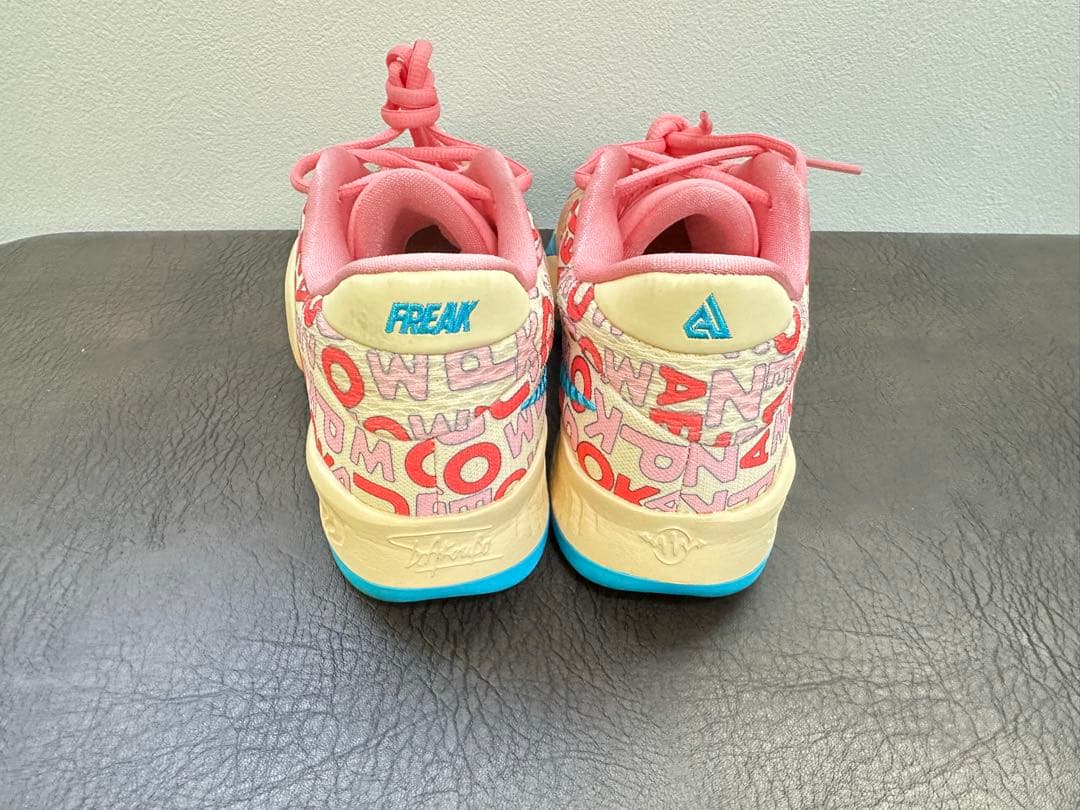 【美品】ズーム フリーク 4 Zoom Freak 4