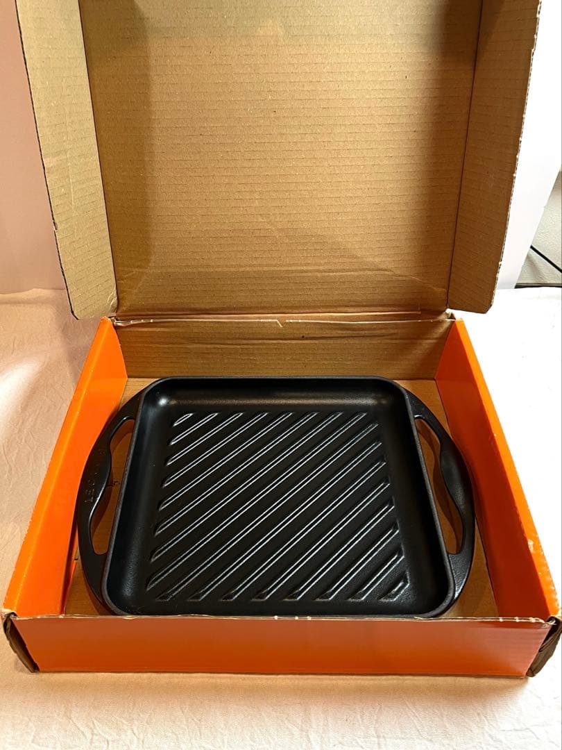 ル・クルーゼ スクエアグリルパン ブラック 24cm