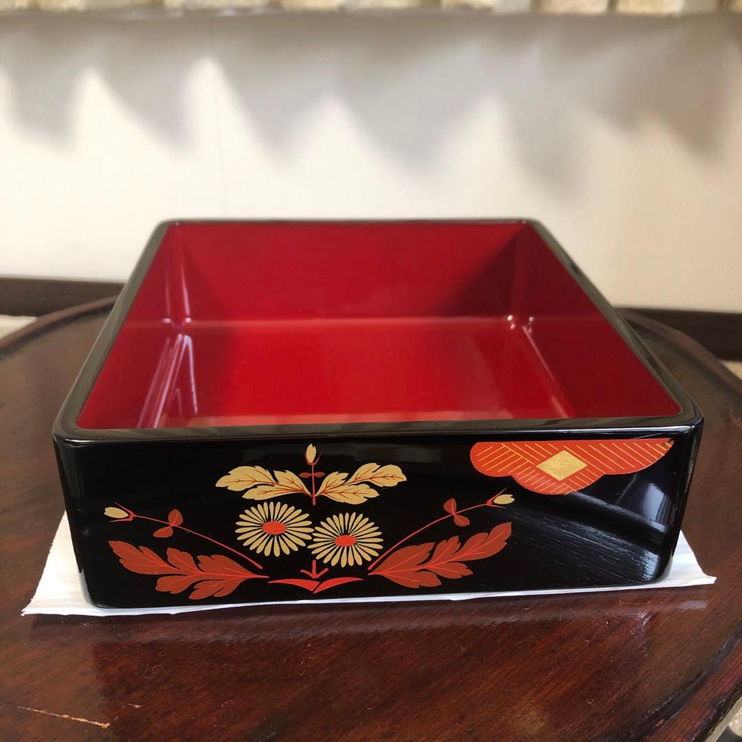 秀衡塗　重箱　三段重　菊紋　漆器　天然木　7寸×6.5寸　専用箱　未使用品　美品