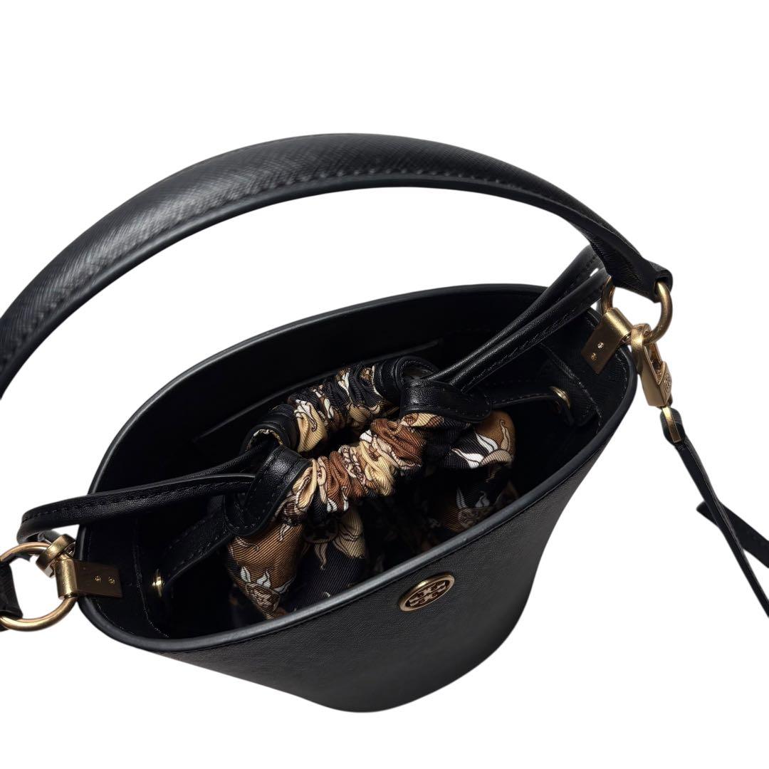 トリーバーチ　ロビンソン　ミニバケット　2way ショルダーバッグ　バケツ型