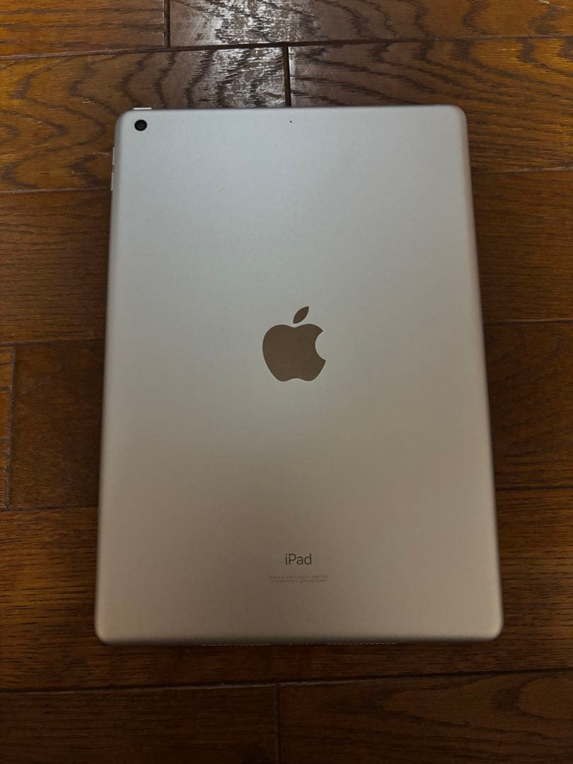 Apple iPad 64GB シルバー