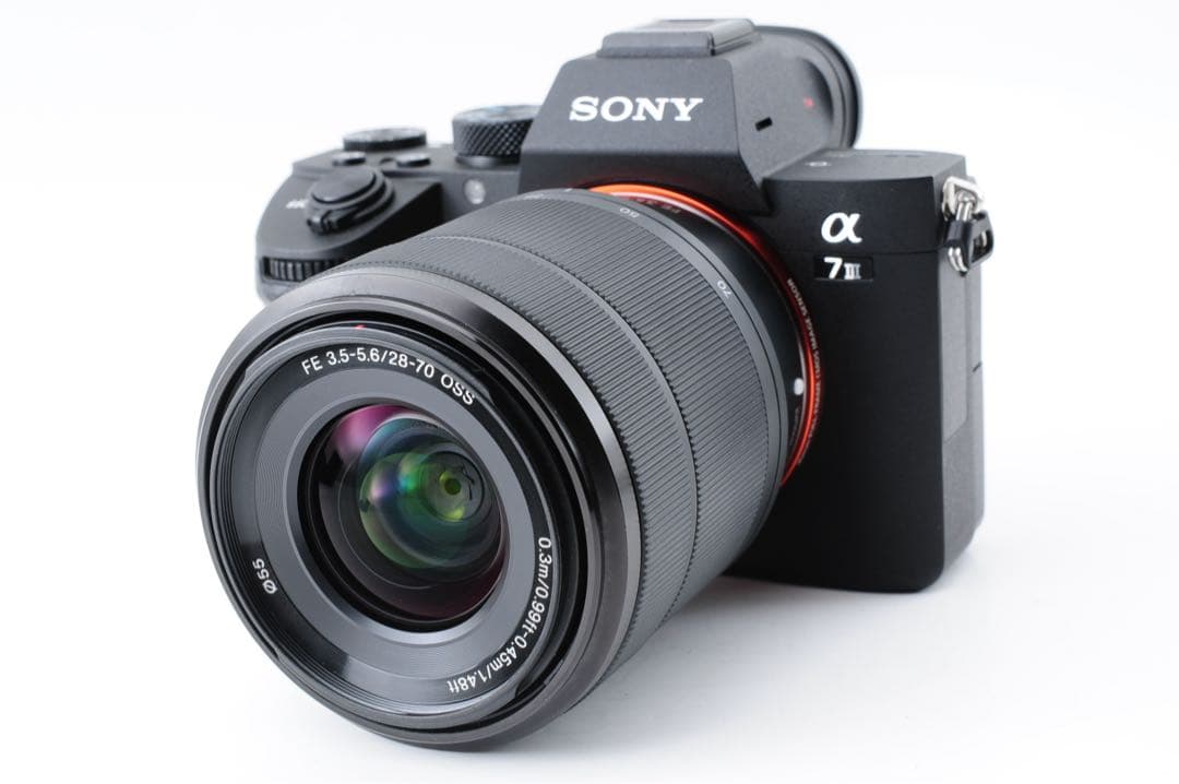 美品【SC:3,805回】 SONY α7 Ⅲ ILCE-7M3 28-70mm