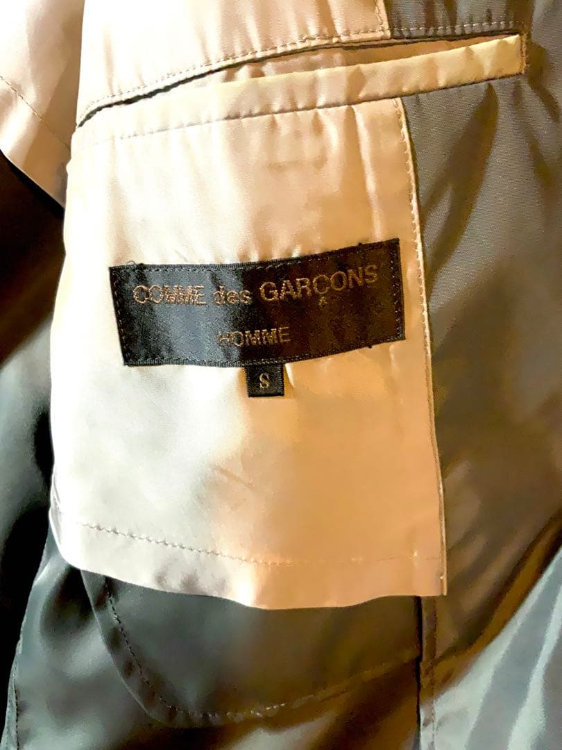 コムデギャルソン　フリル付きグレーナイロンジャケット