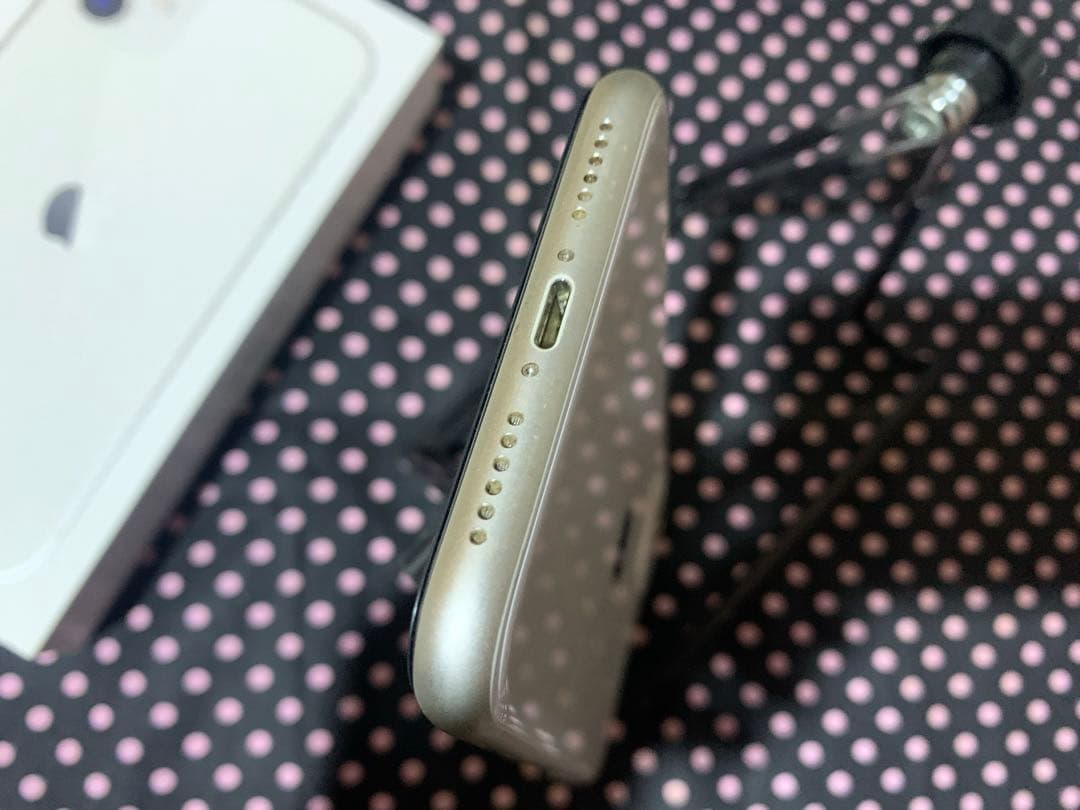 スマートフォン本体 iPhone11 256GB