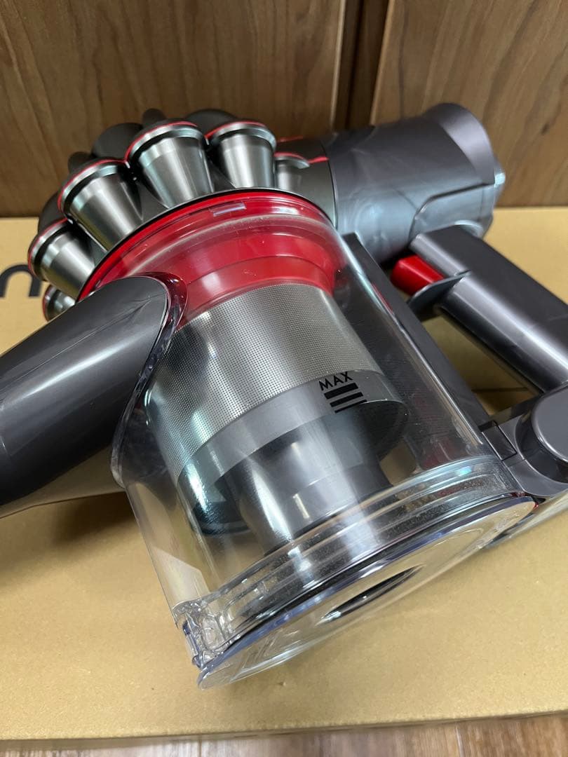 美品【スタンド付】Dyson V8 Slim Fluffy Extra【送料込】