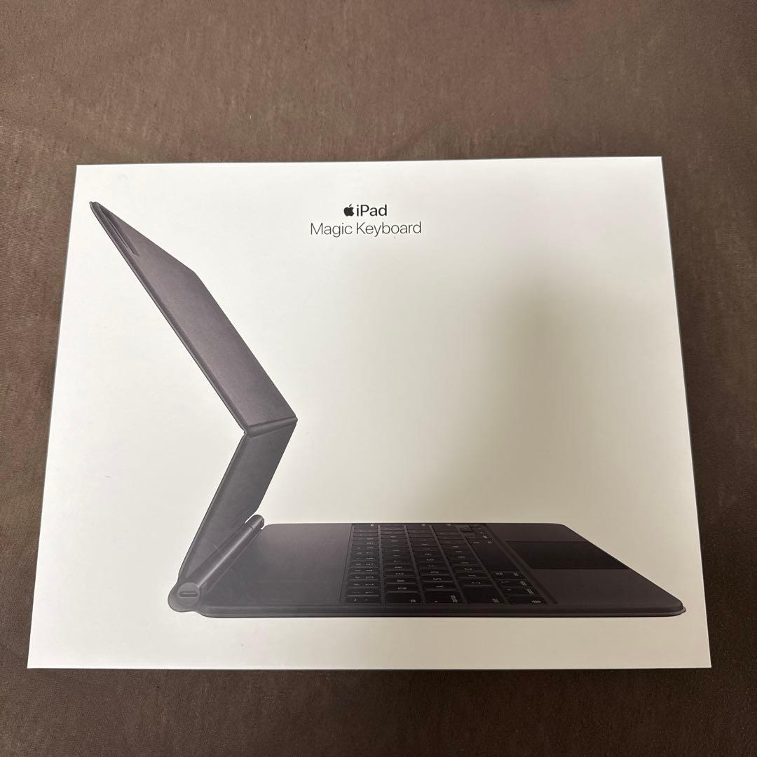 玉俊：iPad Pro 12.9/第4世代/付属品あり