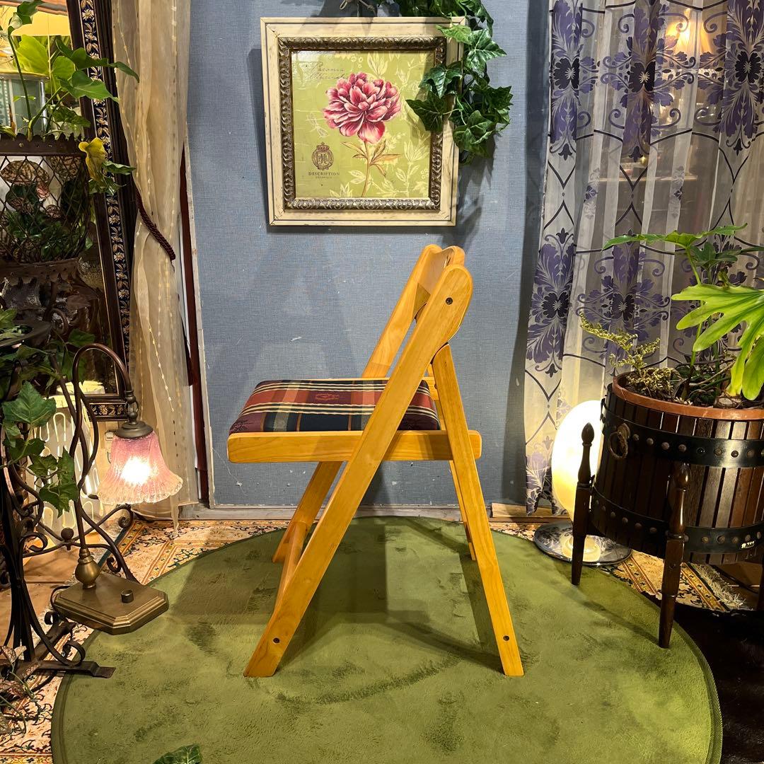 ２脚セット　フレンチカントリーフォールディングチェア　　木製