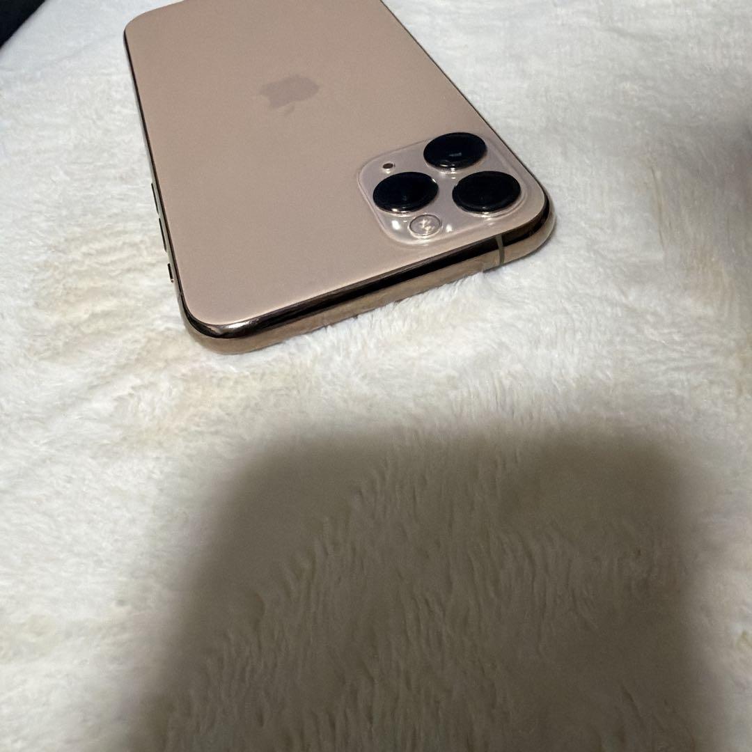 美品　iPhone 11Pro